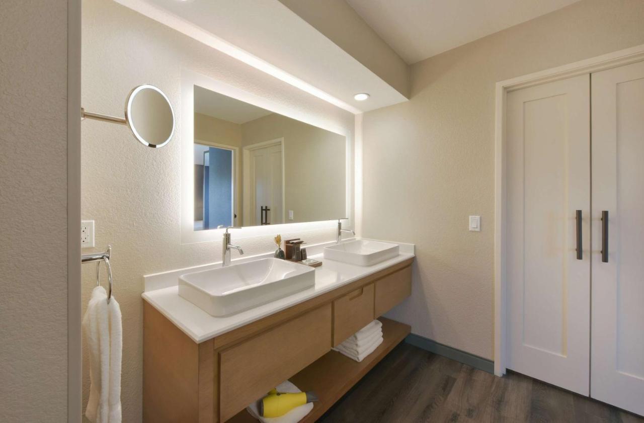 Hyatt Centric Santa Clara Silicon Valley Exterior photo